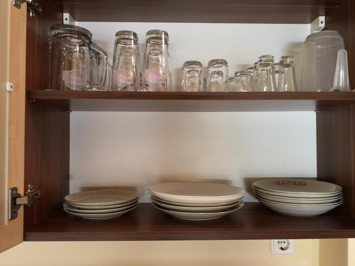 Veva Apartman - Eger Maganszallashely Bagian luar foto