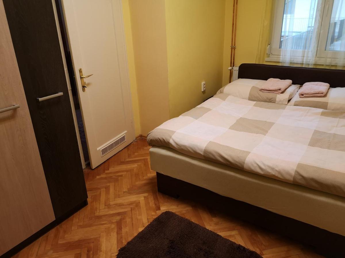 Veva Apartman - Eger Maganszallashely Bagian luar foto